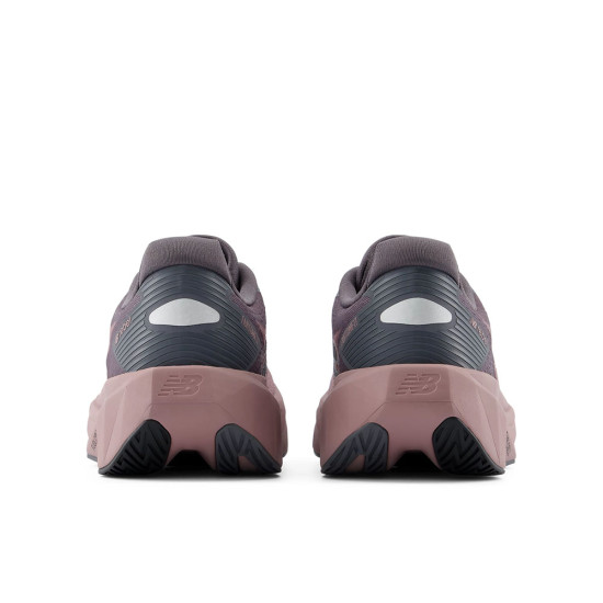 New Balance FuelCell Rebel v5